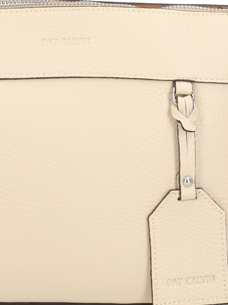 Pat-Calvin-Glattleder-Crossover