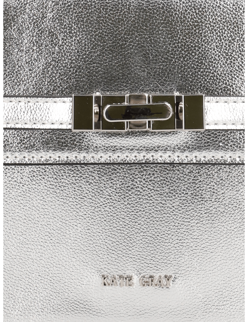 Kate-Gray-Crossover-schwarz