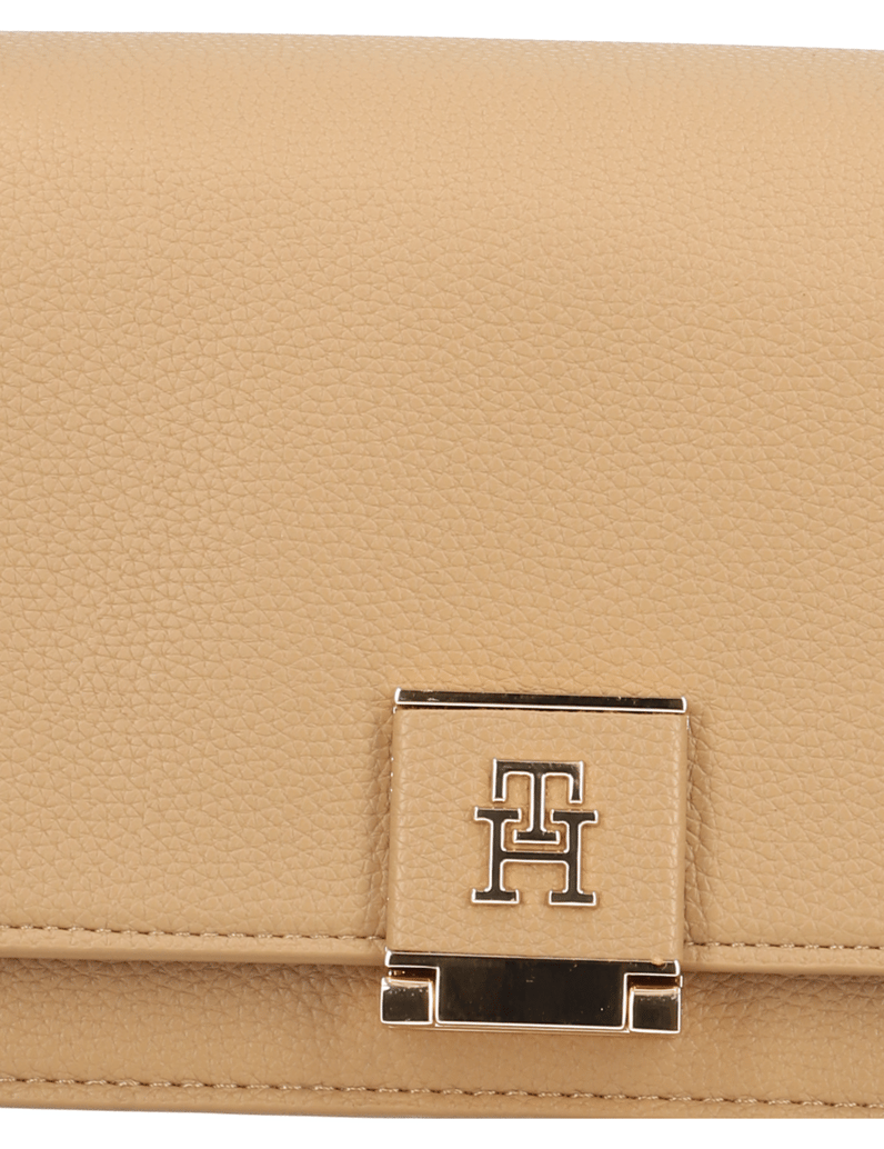 Tommy-Hilfiger-TH-HER-MED-CROSSOVER-koňaková