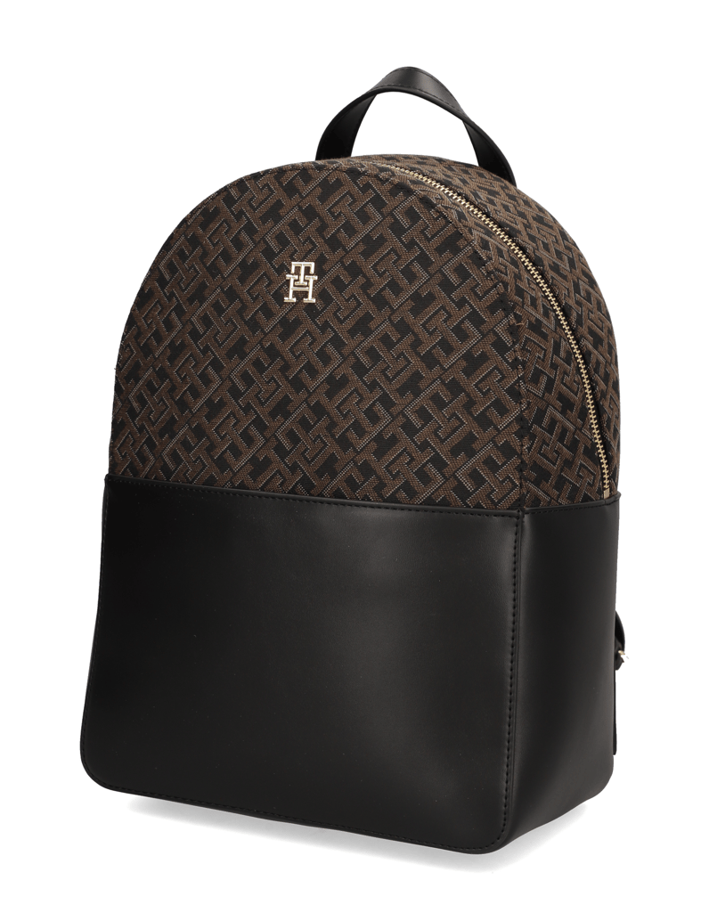 Tommy-Hilfiger-ruksak