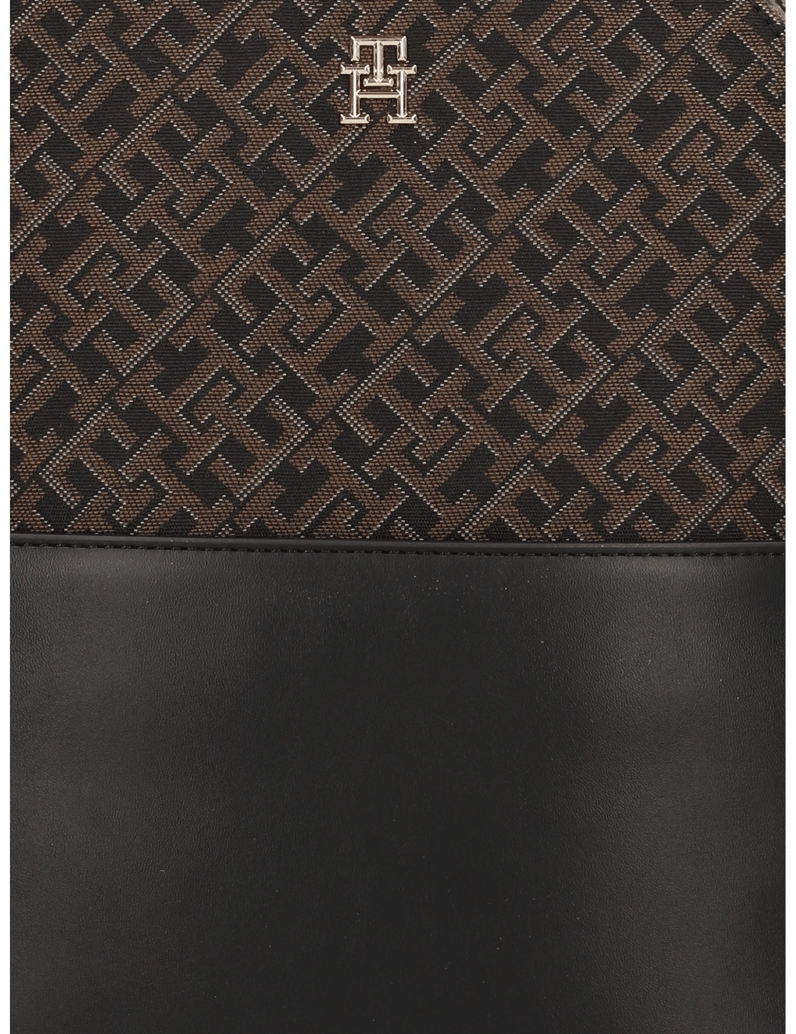 Tommy-Hilfiger-ruksak