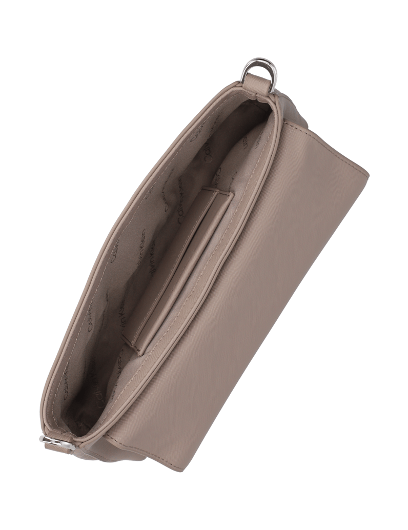 Calvin-Klein-torbica