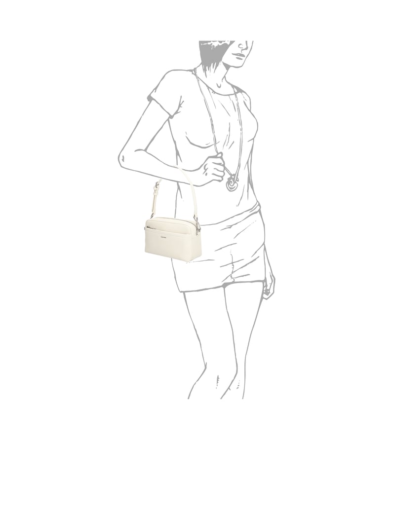 Calvin-Klein-CK-MUST-CONVERTIBLECAMERA-BAG-bílá