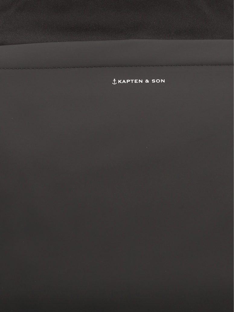 KAPTEN-&-SON-HELLVI-črna