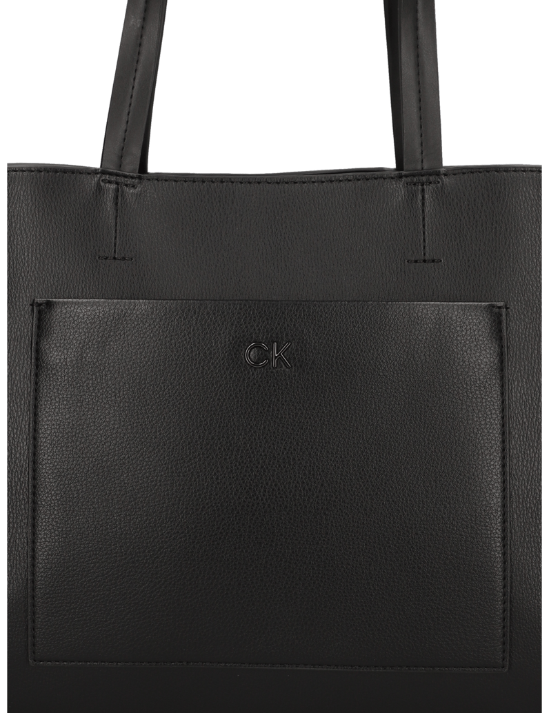 Calvin-Klein-CK-DAILY-MEDIUM-TOTE-PEBBLE-schwarz