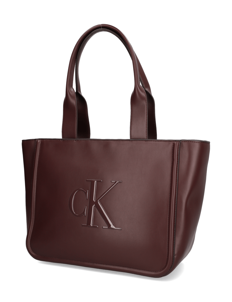 Calvin-Klein-RAISED-CK-MEDIUM-TOTE-černá