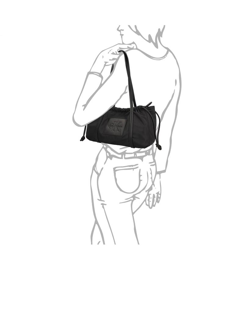 Calvin-Klein-NYLON-DRAWSTRING-SATCHEL-BAG-črna