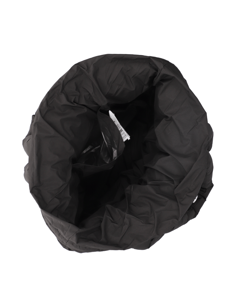 Mads-Nørgaard-Pilow-Bag-črna