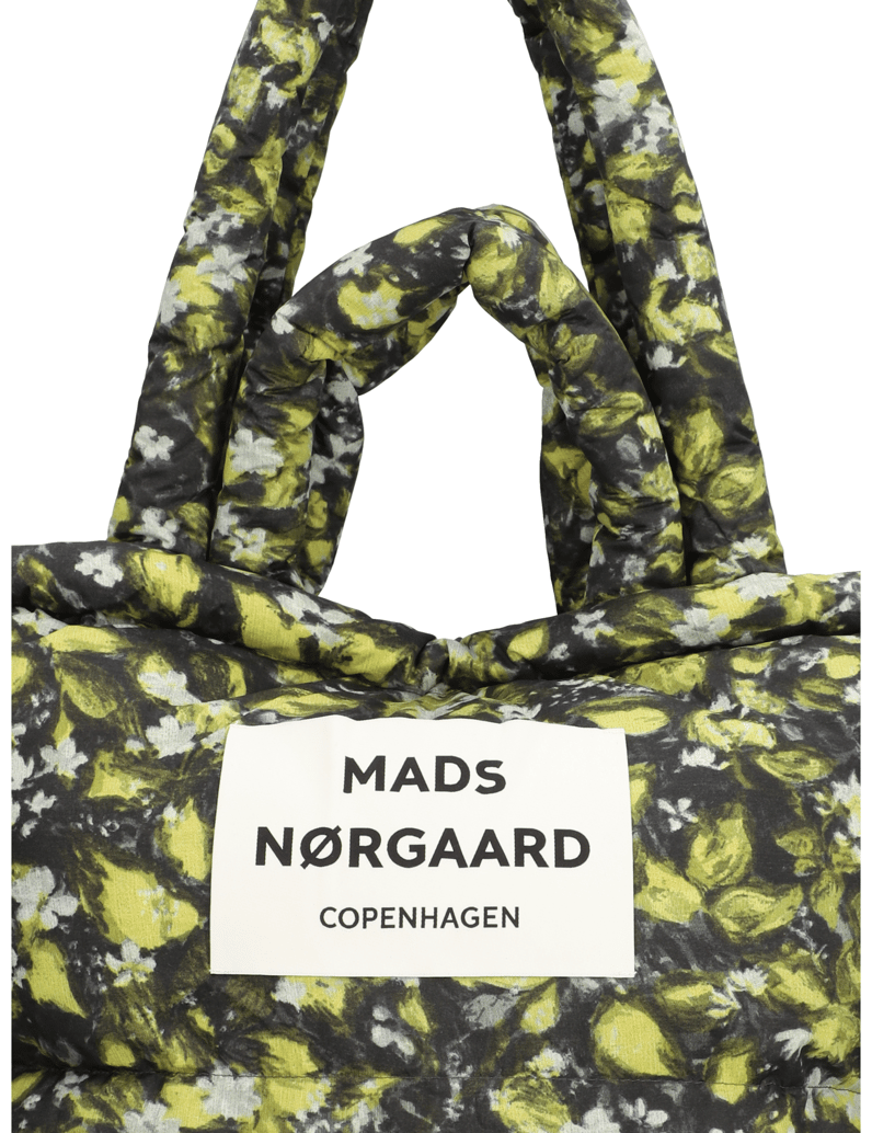 Mads-Nørgaard-Pilow-Bag-večbarvno