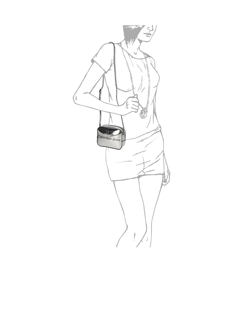 CALVIN-KLEIN-JEANS-SCULPTED-CAMERA-BAG18-SILVER