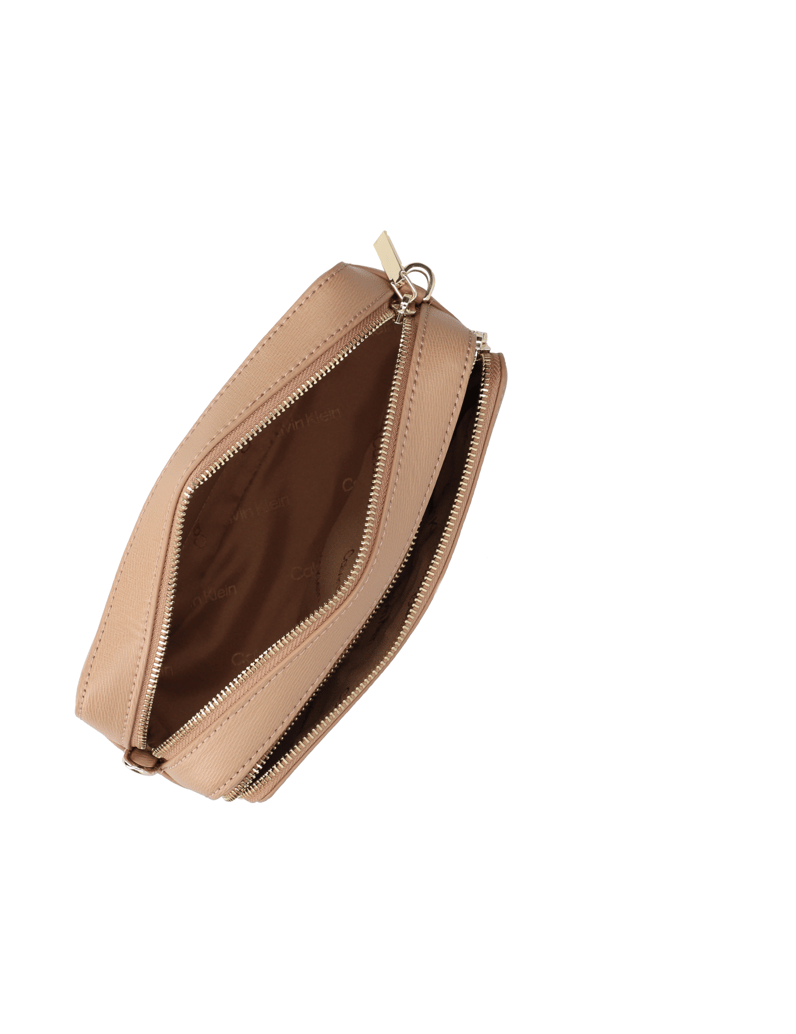 Calvin-Klein-CK-MUST-CAMERA-BAG-LG-EPI-MONO-modrá