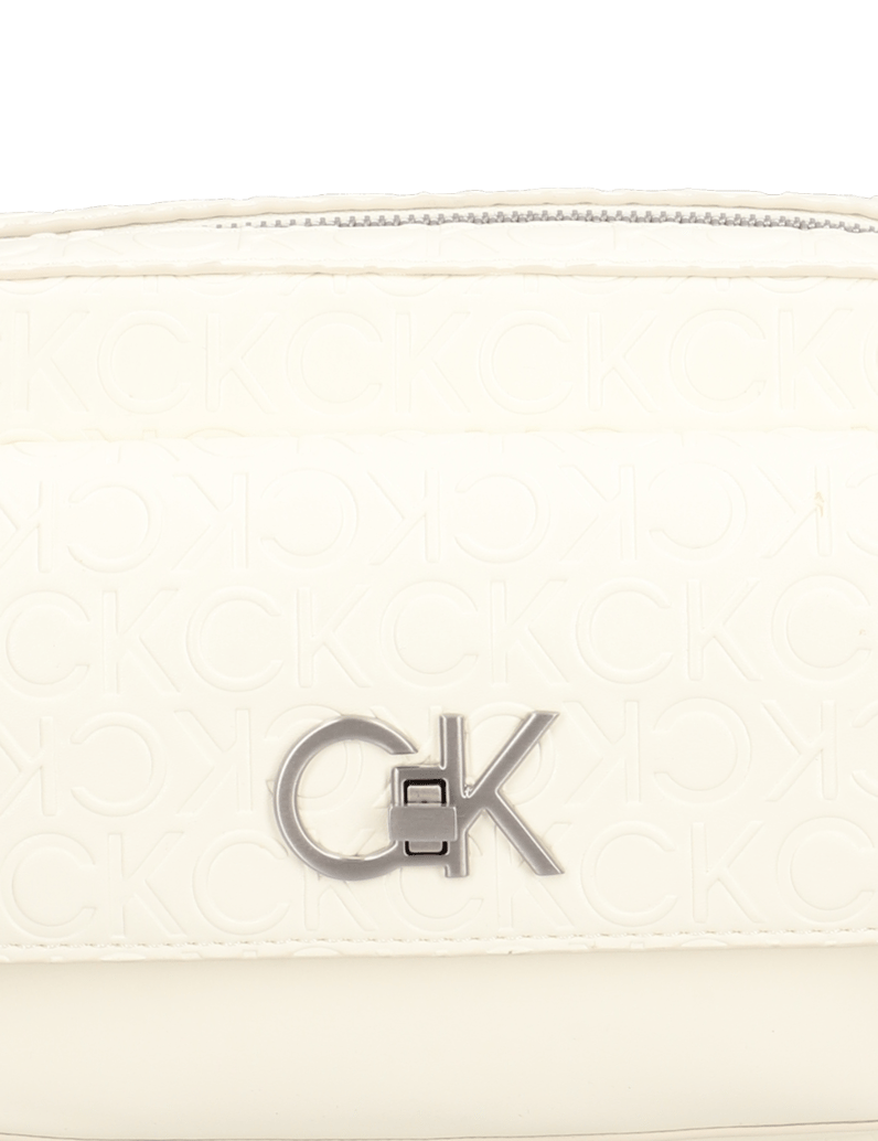Calvin-Klein-RE-LOCK-CAMERA-BAGW/FLAP-EMB-MN
