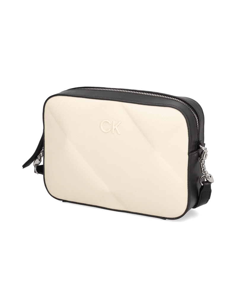 Calvin-Klein-QUILT-CAMERA-BAG_CANVAS