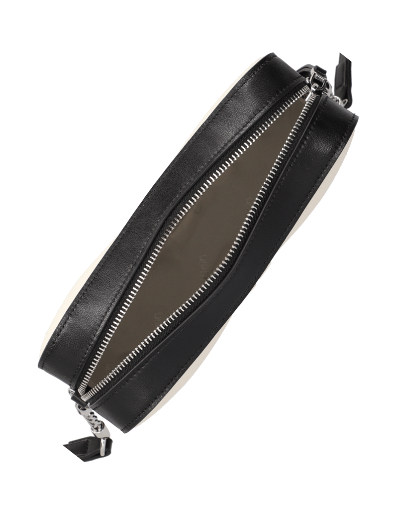 Calvin-Klein-QUILT-CAMERA-BAG_CANVAS