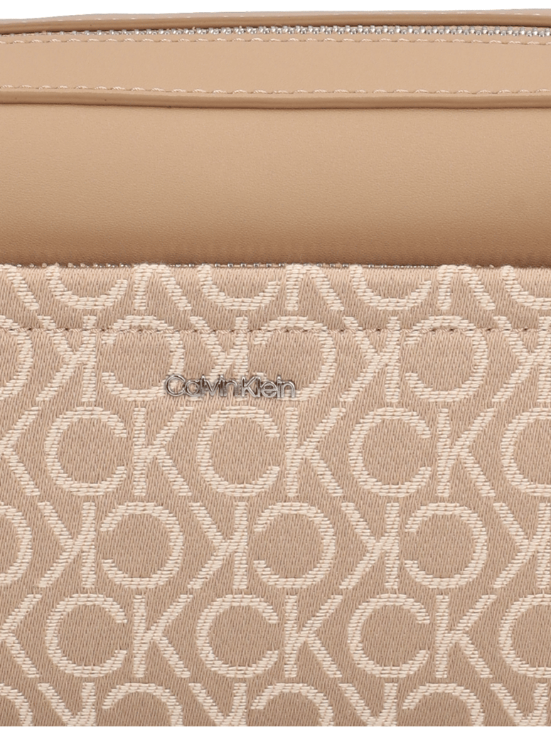 Calvin-Klein-CK-MUST-CONV-CAMERA-BAG_JCQ