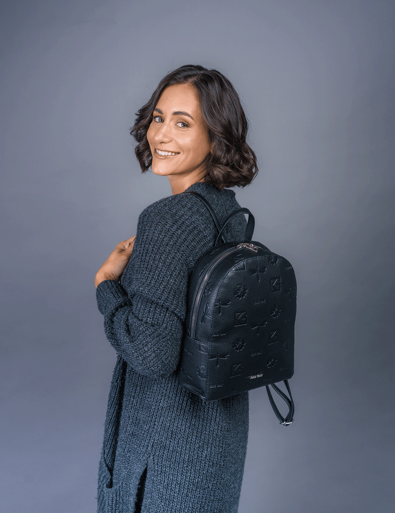 Kate-Gray-batoh-černá