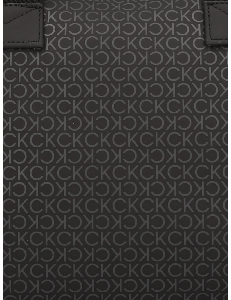 Calvin-Klein-RUBBERIZED-WEEKENDER-UV