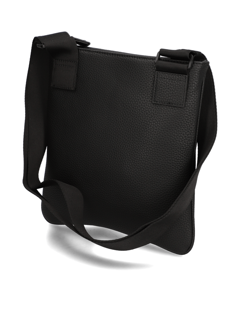 Tommy-Hilfiger-ESSENTIAL-PU-CROSSOVER-čierna