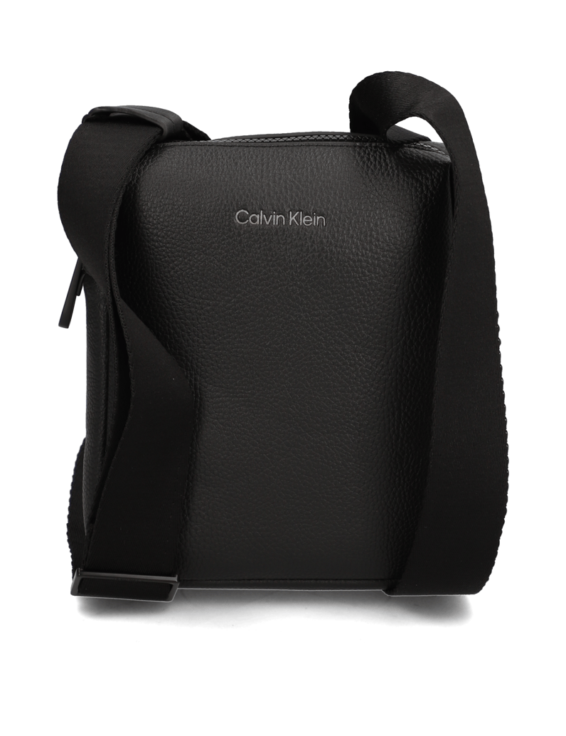 Calvin-Klein-CK-MUST-REPORTER-S