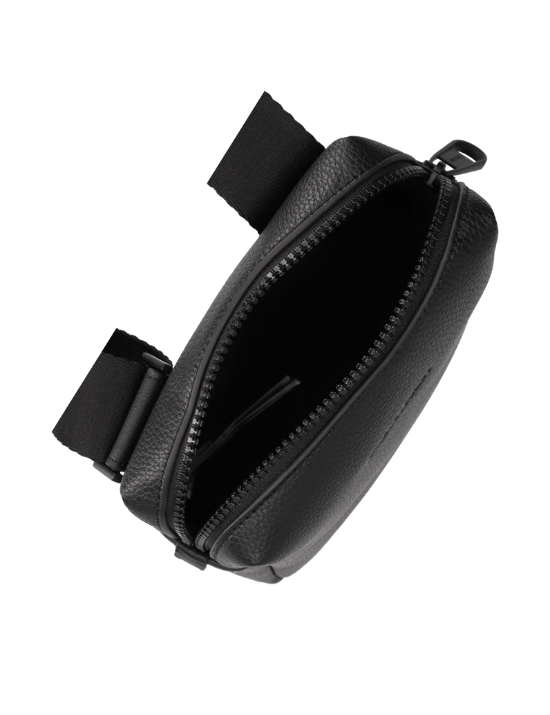 Calvin-Klein-CK-MUST-REPORTER-S