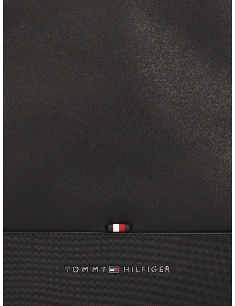 Tommy-Hilfiger-TH-ESSENTIAL-CROSSOVER
