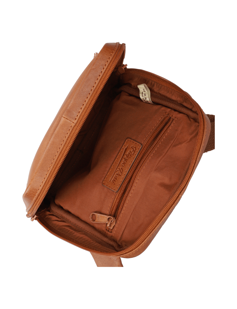 Pat-Calvin-gladko-usnje-torbica-čez-ramo