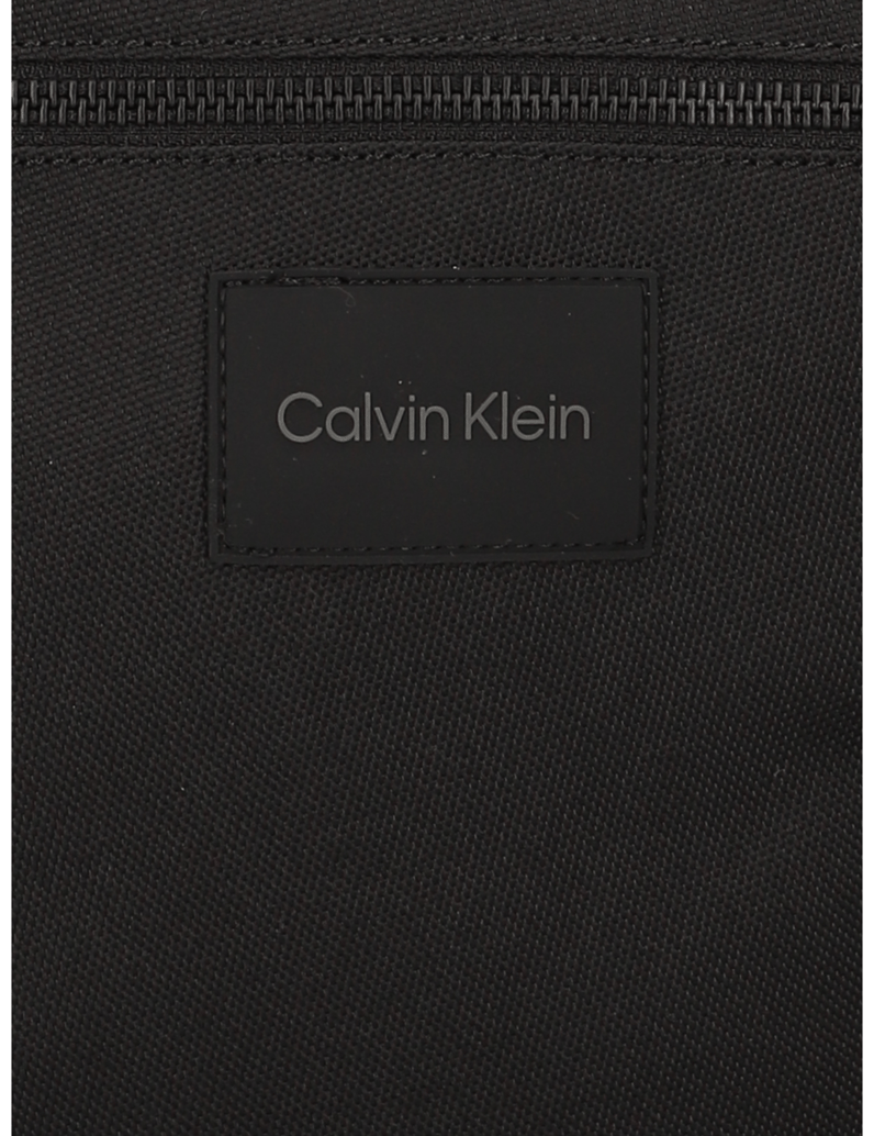 Calvin-Klein-CK-REMOTE-PRO-FLATPACK