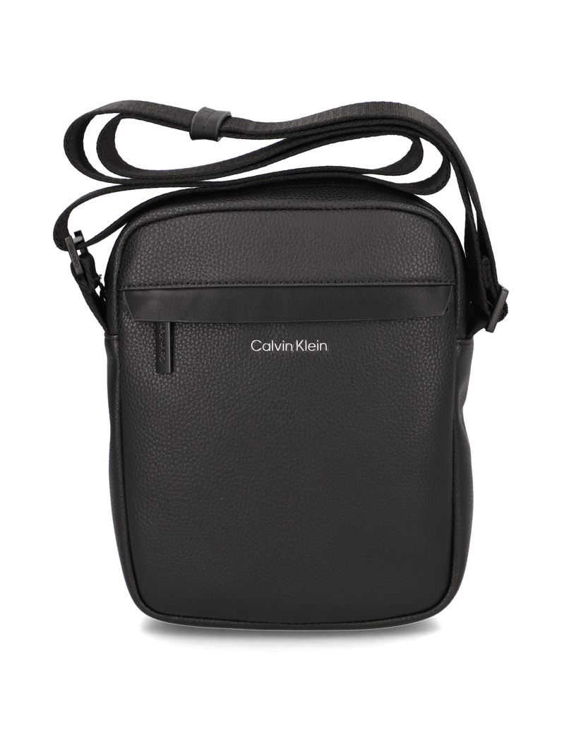 Calvin-Klein-taška-přes-rameno-černá