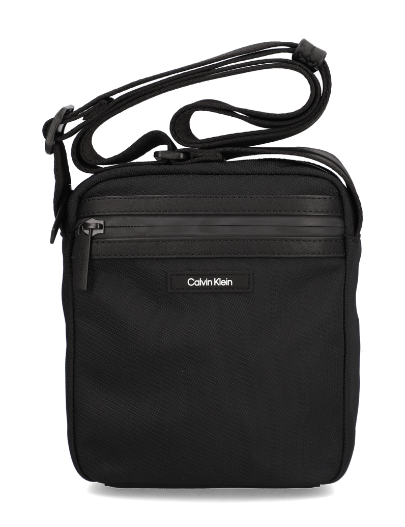 Calvin-Klein-CK-ESSENTIAL-REPORTER-S-černá