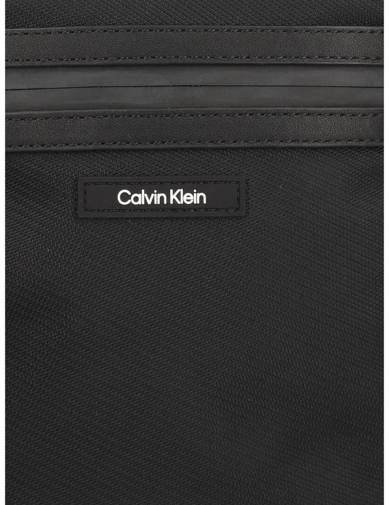 Calvin-Klein-CK-ESSENTIAL-REPORTER-S-černá