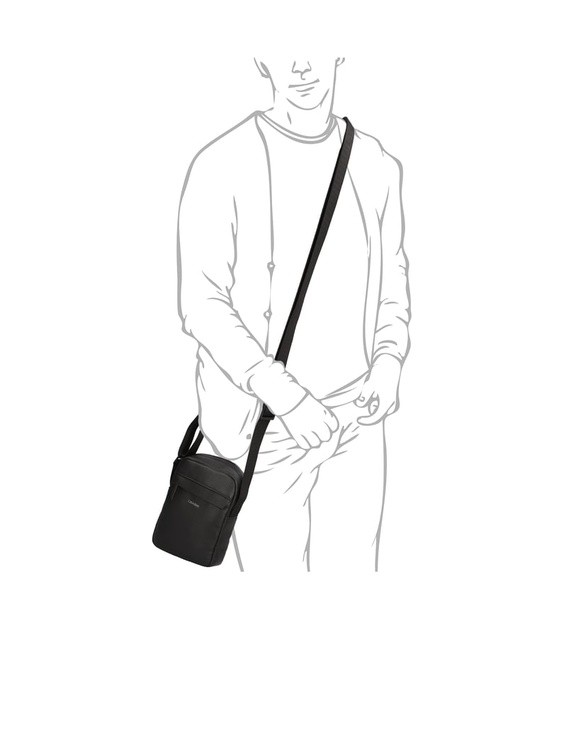 Calvin-Klein-CK-MUST-REPORTER-schwarz