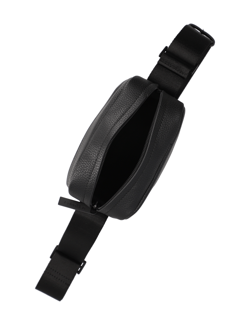 Calvin-Klein-CK-MUST-REPORTER-schwarz