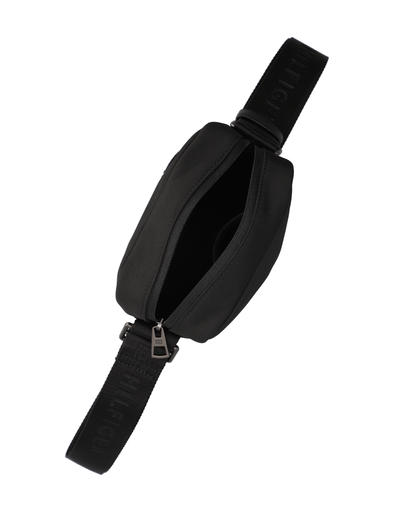 Tommy-Hilfiger-taška-cez-rameno-čierna