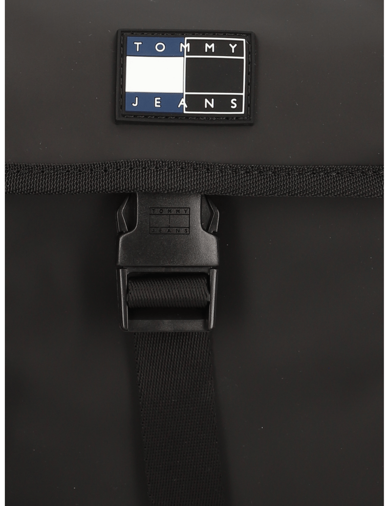 Tommy-Jeans-TJM-COLLEGIATE-CROSSOVER
