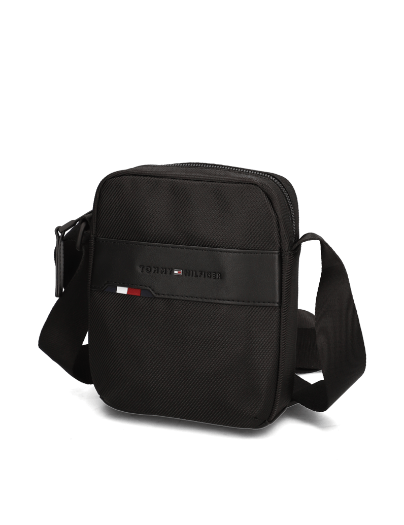 Tommy-Hilfiger-1985-MINI-REPORTER