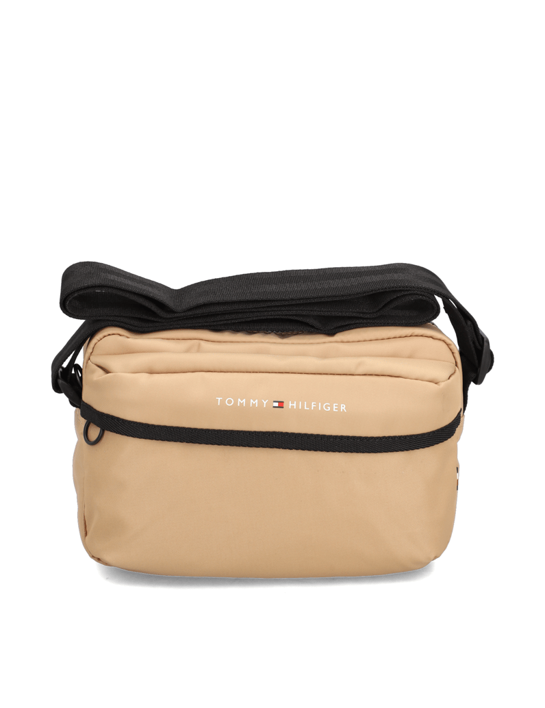 Tommy-Hilfiger-TH-SKYLINE-CAMERA-BAG