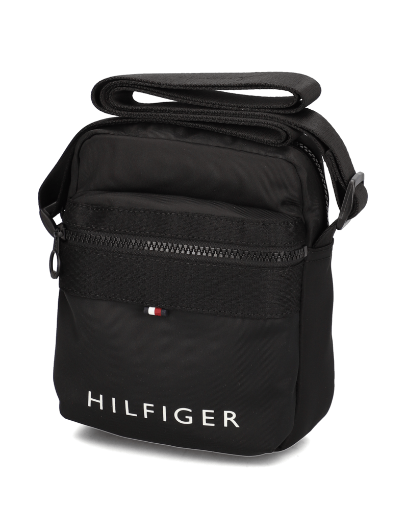 Tommy-Hilfiger-TH-SKYLINE-MINI-REPORTER