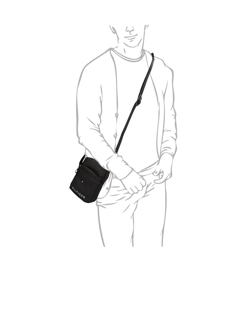 Tommy-Hilfiger-TH-SKYLINE-MINI-REPORTER