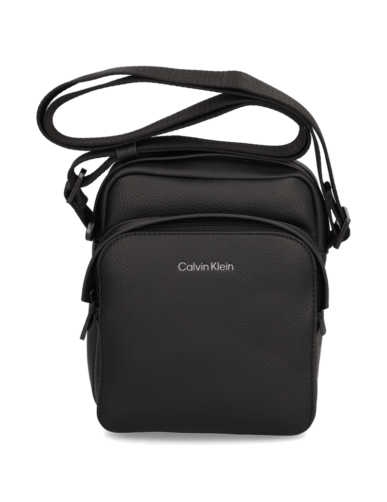 Calvin-Klein-CK-MUST-REPORTER-S