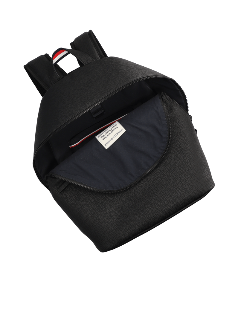 Tommy-Hilfiger-ESSENTIAL-PU-BACKPACK-černá