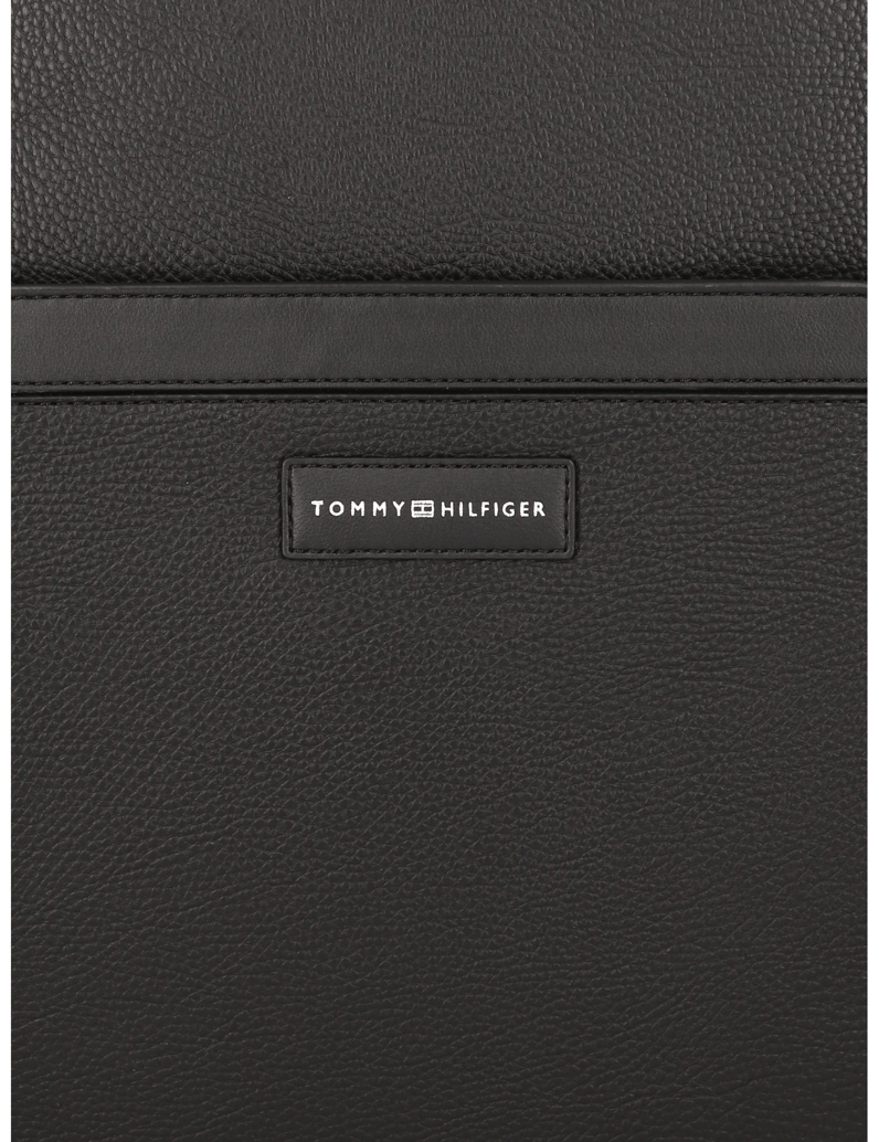 Tommy-Hilfiger-batoh