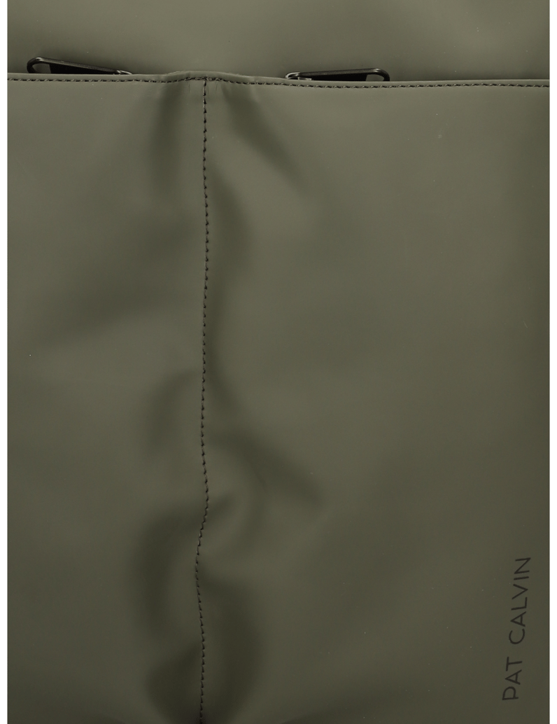 Pat-Calvin-batoh-olivová