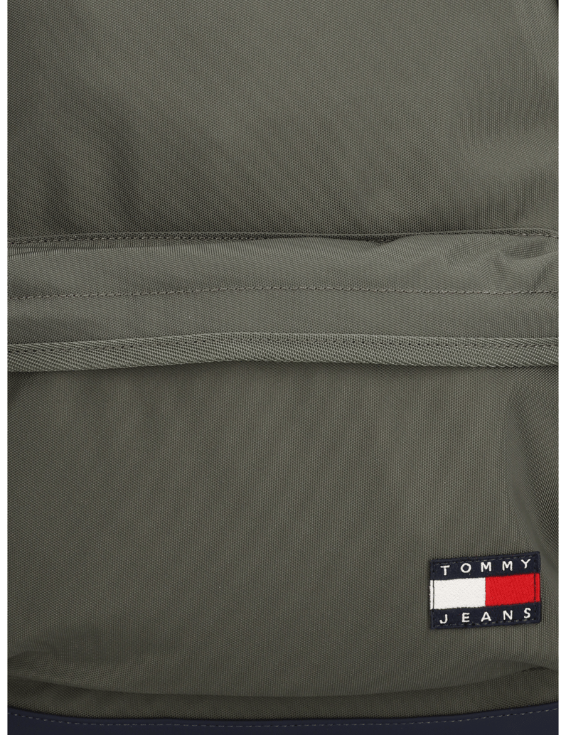 Tommy-Jeans-batoh-černá