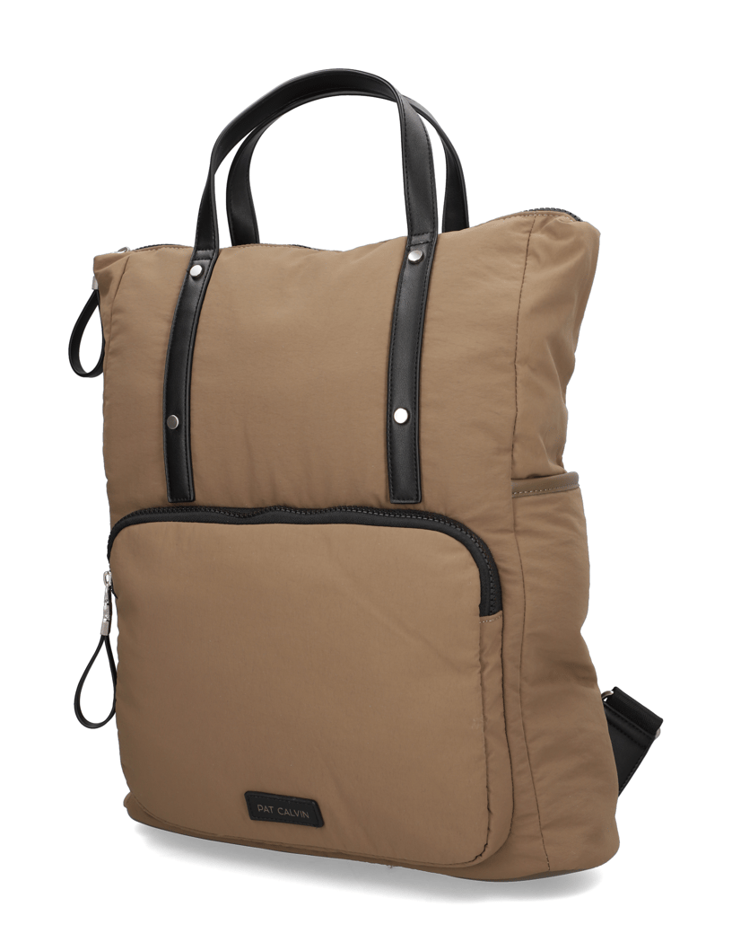 Pat Calvin ruksak nakupovať online na