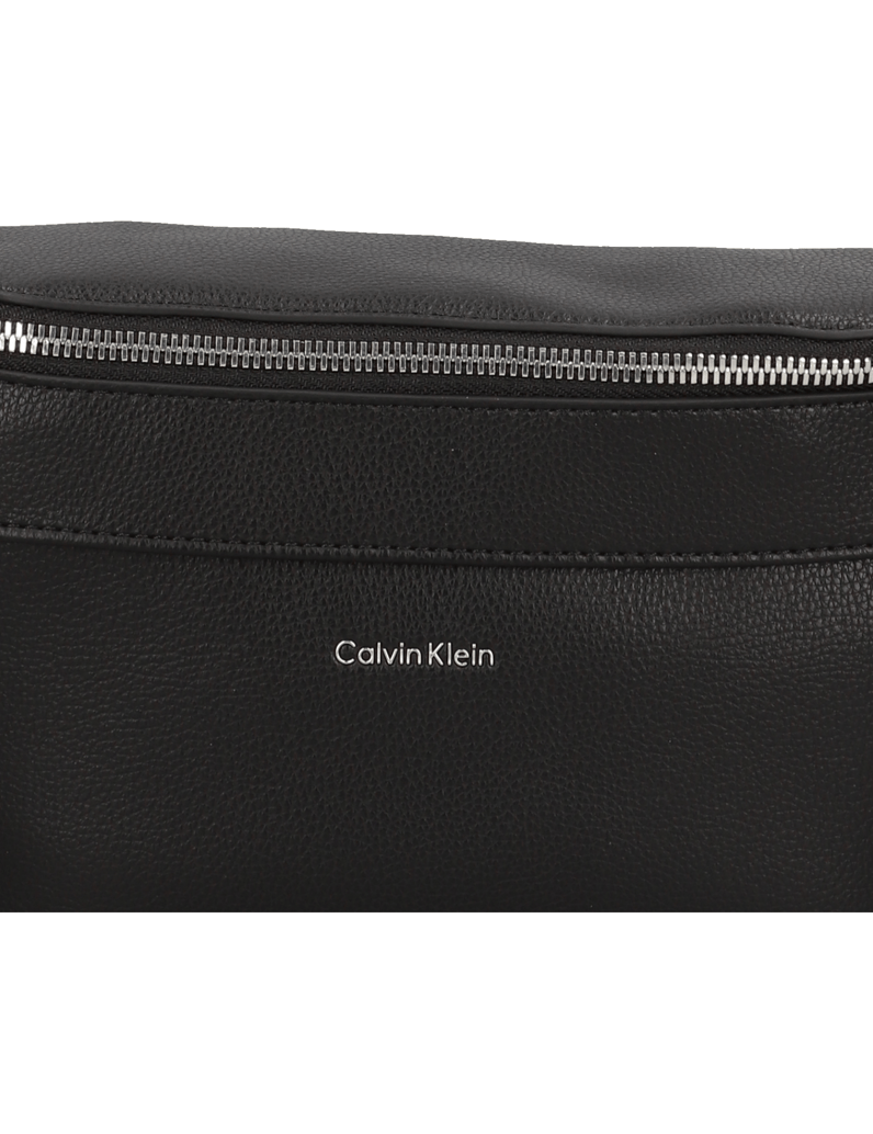 Calvin-Klein-RAISED-WAISTBAG-schwarz