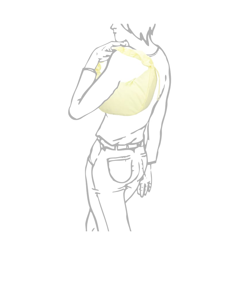 GOT-BAG-MOON-BAG-RUFFLE-MONOCHROME