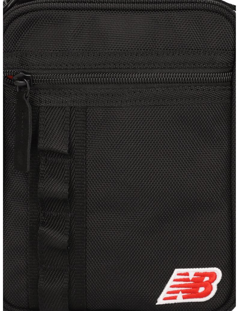 New-Balance-LEGACY-ICON--SMALL-SLING-BAG-černá