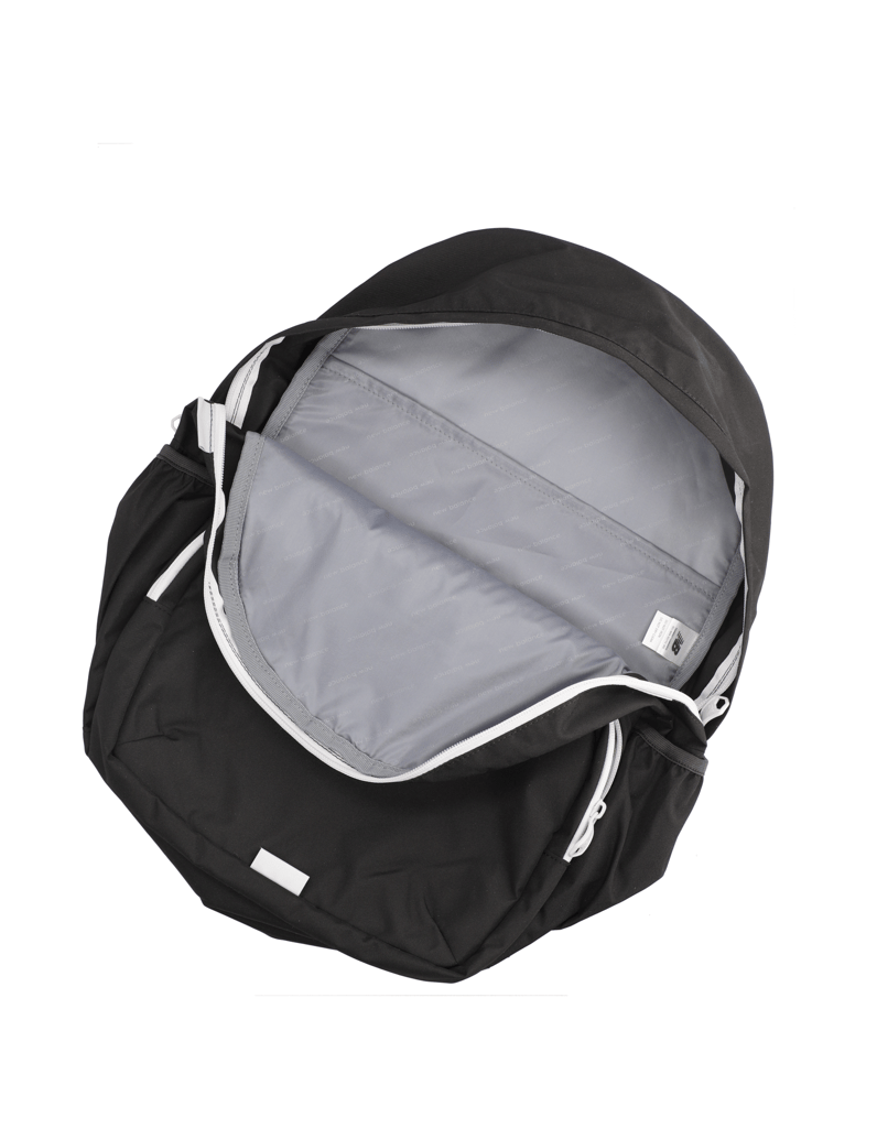 New-Balance-HERITAGE-ADULT-BACKPACK-schwarz