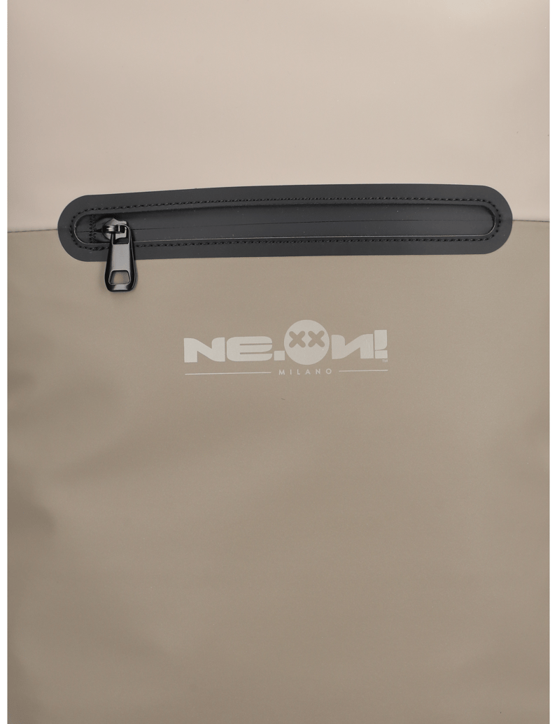 NEON-Milano-batoh-černá