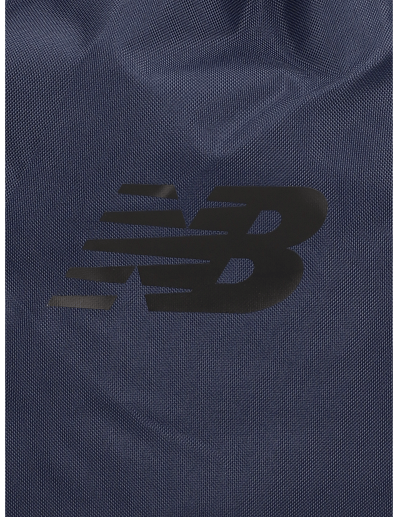 New-Balance-ESSENTIAL-DRAWSTRING-BAG-schwarz